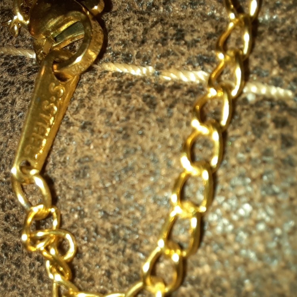 3 pieces Romantic romantic jewelry lot goldtone heart/floral - Picture 5 of 13